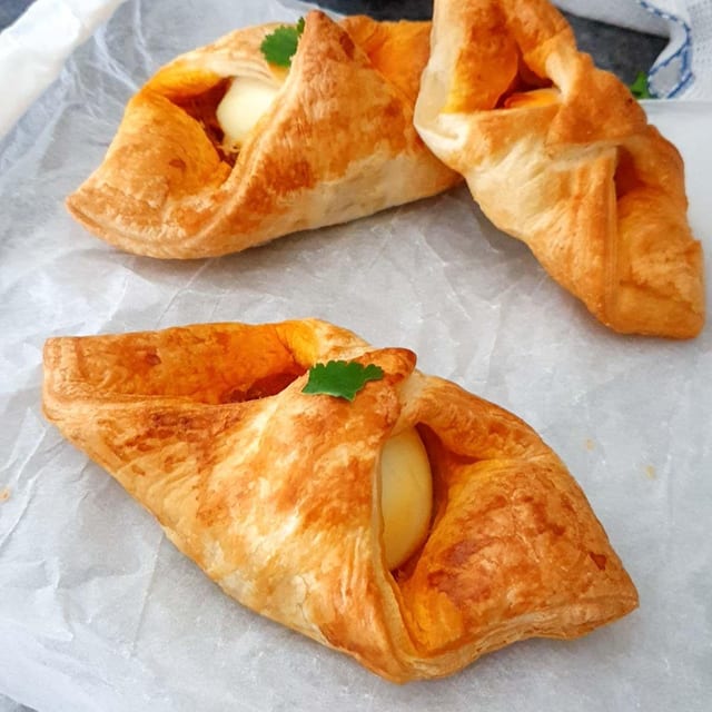 Egg Puff.