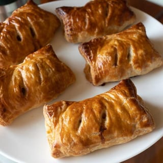 Chicken 65 Puff