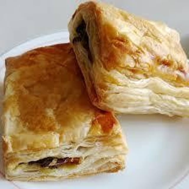 Vegetable Puff.